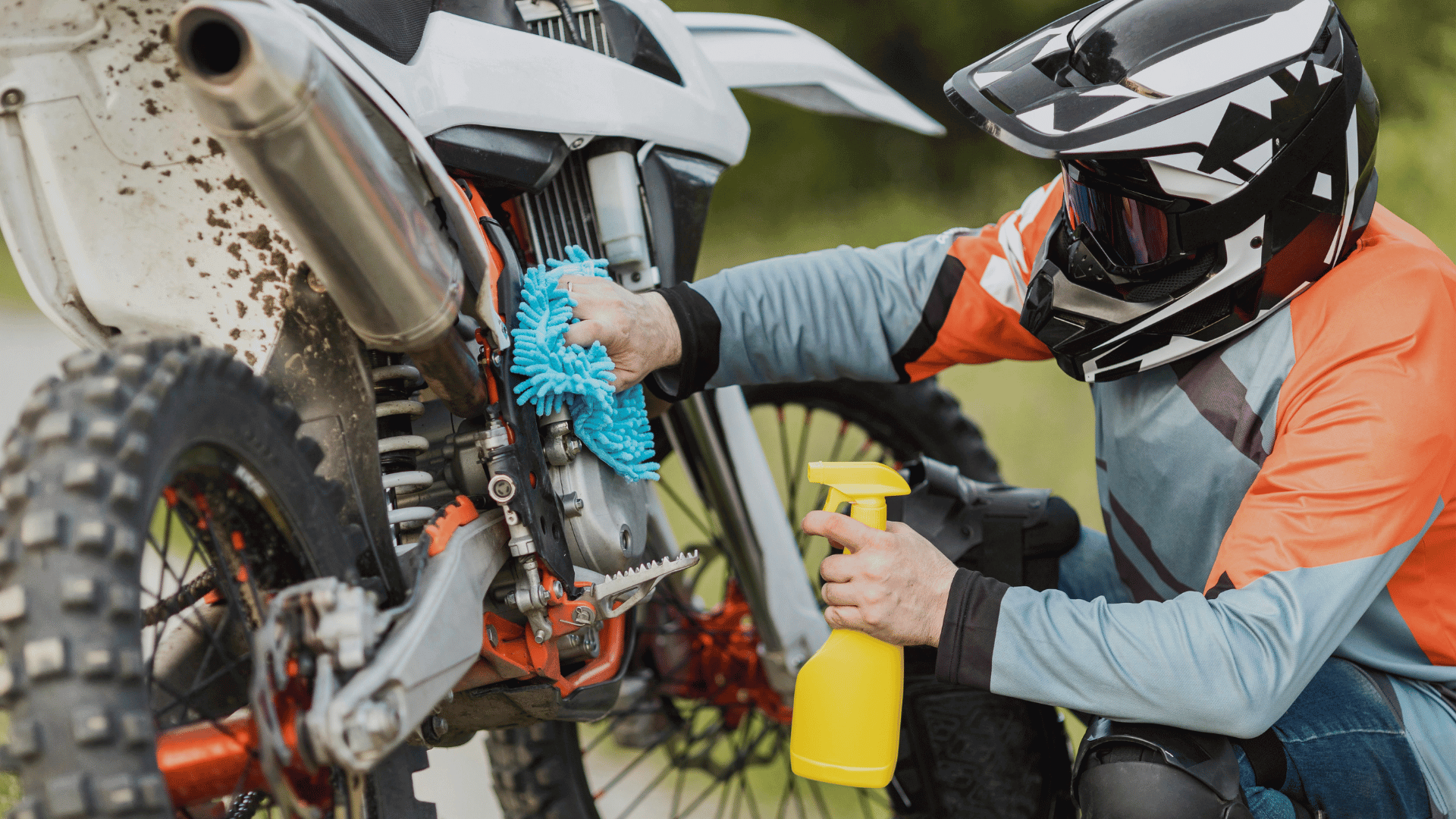 BIKE CARE ESSENTIAL